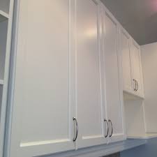 This diy painting kitchen cabinets tutorial is the one you have been waiting for. Professional Kitchen Cabinet Painters Spray Painted Cabient Doors Professional Kitchen Cabinet Painting And Refinishing Services In Oakville Burlington Mississauga Milton