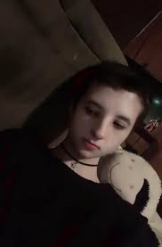 They tell me I look like Z-Ro too….. I'm just playing y'all. That shit just  funny that I got a pic doing the same dumb ahh ish he was doing 😂😂😂😂 |