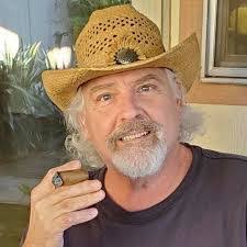 Harry Messersmith's Instagram, Twitter & Facebook