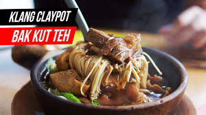 ➡️this heartwarming dish known as bak kut teh is popular in malaysia and singapore. Famous Klang Bak Kut Teh è‚‰éª¨èŒ¶ Teluk Pulai Bak Kut Teh Claypot Non Halal Youtube