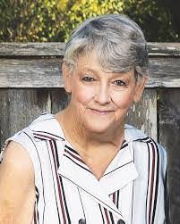 Walida Hooker's Instagram, Twitter & Facebook