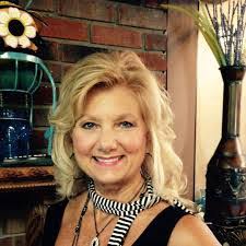 Candy Lett's Instagram, Twitter & Facebook