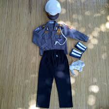 Model anak pake baju polisi untuk editing / model. Gambar Baju Polisi Anak