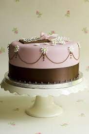 daisy cake by juliet stallwood hochzeitstorte design fondant tiere hochzeitstorte