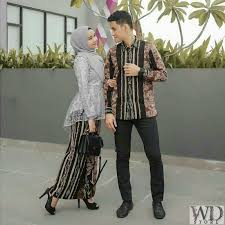 Apa saja syarat tunangan yang perlu dipatuhi? Kebaya Couple Murah Kebaya Tunangan Kebaya Kondangan Kebaya Syari Couple Baju Couple Shopee Indonesia