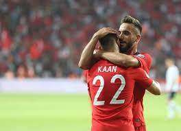 Fransa maçı sonrası almanya doğumlu olan kaan ayhan'ın nereli olduğu en çok aratılanlardan biri. Milliler Tarih Yazdi