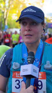 🏆 WINNER 🏆 Daniel Romanchuk 🇺🇸 wins his third @nycmarathon! 👏 In an  epic battle, Daniel saw off the challenge of Britain's David Weir to cross  the finish line with a time