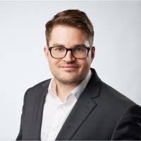 40+ ملفًا شخصيًا يحتوي على “Engelbert”