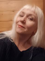 My name is Robin I am new to this group! My symptoms started in 2023 with  constant falling, left foot dropped, muscle twitches and spasms. I started  seeing a local neurologist that