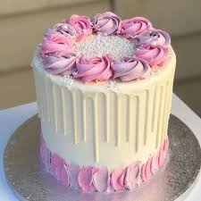 In this video, i walk you through the process of how to design an engagement ring cake using cakenote. 60 Best White Forest Cake Ideas Cake Cupcake Cakes Cake Decorating