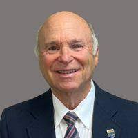 Bradley Lunsford's Instagram, Twitter & Facebook