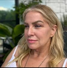 Bonnie Stump's Instagram, Twitter & Facebook