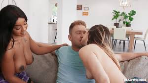 Hot babes Chanel Camryn and Lily Starfire share studs dick (Lily Starfire, Chanel  Camryn, Van Wylde in Reality Kings)