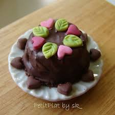 Gateau Chocolat Et Pate D Amande Miniture Food Pastry Cake