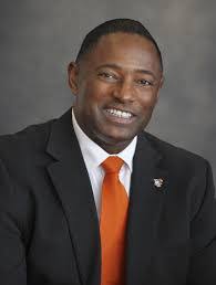 Matthew Domer's Instagram, Twitter & Facebook