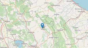 ˈgubbjo) is a town and comune in the far northeastern part of the italian province of perugia (umbria). 0paeb79jlx 9om