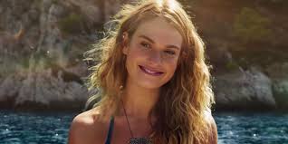 22 oct 2020 8:13 am Mamma Mia Here We Go Again Trailer Shows Lily James As Young Donna