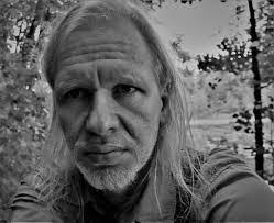 Robert Michalik's Instagram, Twitter & Facebook