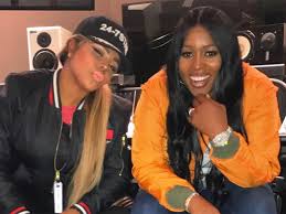 Résultat de recherche d'images pour "nicki minaj lil kim"