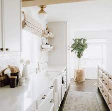 Some have dead ends and others have doors leading to pantries or even breakfast nooks.while basic galley kitchens are a staple of standard rental. Rustic Modern Farmhouse Kitchen Design Ideas Maison De Pax