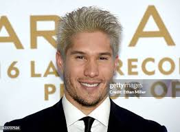 621 photos et images haute résolution de Ethan Perez