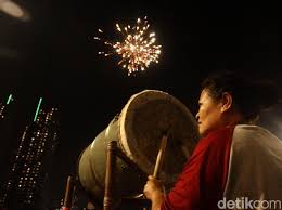 Maybe you would like to learn more about one of these? Takbiran Idul Adha Ini Bacaan Lengkap Dengan Artinya