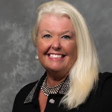 Bonnie Lambert's Instagram, Twitter & Facebook