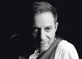 Την ανακομιδή των ιερών λειψάνων του αγίου ιωάννου του χρυσοστόμου τιμούμε στις 27 ιανουαρίου. O Lignadhs Anoi3e To Koyti Ths Pandwras Patrastimes Gr