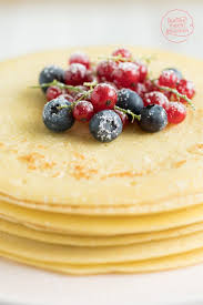 Pfannkuchen Das Beste Grundrezept Backen Macht Glucklich Rezept Pfannkuchen Rezept Einfach Beste Pfannkuchen Rezept Pfannkuchen Grundrezept