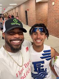 Matthew Roach (@iammatthewroach) • Instagram photos and videos