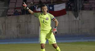 Fútbol las rojas cambian de club: Mismas Condiciones El Reclamo De Christiane Endler Al Viajar A Estados Unidos Con La Roja