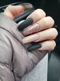 Black And Rose Gold Glitter Nails Matte Black Rose Gold Chrome Pink Glitter Rose Gold Chrome Pink Glitter My Nails