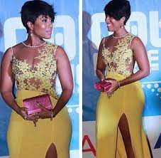 Model robe pagne africain robe africaine stylée couture africaine femme. Les Rondes Sont Belles En Pagne Home Facebook