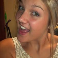 Noelle Webb (@Unicorn_aids)