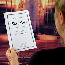 Watch the video for the rose from bette midler's the rose for free, and see the artwork, lyrics and similar artists. Chornoten Die Rose Vierstimmig Fur Mannerchor