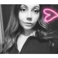 dog friendly lake campsite for paddle boarding