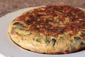 I quantitativi di uova da usare vanno scelti in funzione delle persone a tavola: Come Fare Una Frittata Perfetta Con Le Verdure Le Ricette Di Maria Grazia