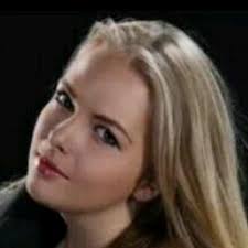 Lana van de Laar (@LanavandeLaar)