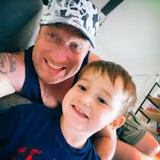 Elliot Marks (@elliot_marks)