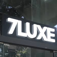 7 Luxe