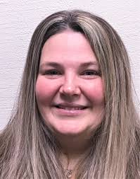 Jennifer Milks's Instagram, Twitter & Facebook