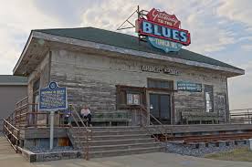 The Mississippi Delta Blues Trail Road Trip Mississippi Delta Mississippi Road Trip