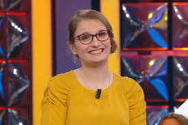 N'oubliez pas les paroles sur france 2 : Originaire De Caen La Maestro Heloise De Retour Dans N Oubliez Pas Les Paroles Liberte Caen