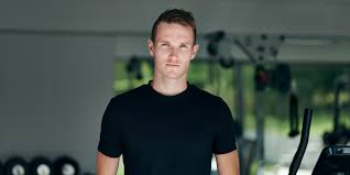 Latest on sampdoria midfielder jakub jankto including news, stats, videos, highlights and more on espn. Podnikat Jsem Zacal Hned V 18 Letech Hraci Esportu Si Uz Dnes Mohou Vydelat Vic Nez My Rika Fotbalista Jankto V Podcastu Czechcrunch