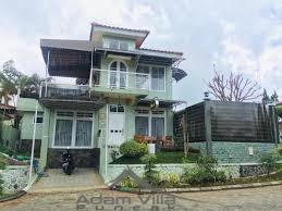 Tips membuat tampilan kamar mandi minimalis lebih nyaman. Villa Minimalis 4 Kamar Kolam Renang Pribadi Adam Villa Puncak