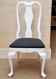 Six White Lacquer Queen Anne Dining Chairs 1stdibs Com Dining Chair Makeover Dining Chairs Chair Makeover