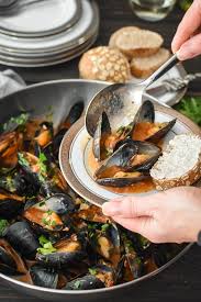 Since my children were not super fans of anything more than shrimp, i made manicotti to add to the squid and octopus they delicious! Steamed Mussels In Sherry Tomato Broth The Foodie And The Fix