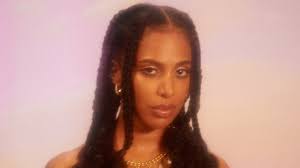 Bishat berättar om nya singeln "PROBLEMS" och vad vi kan förvänta oss av  det kommande projektet