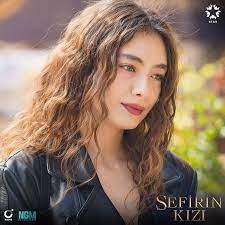 sefirin kizi 2019 in 2020 curly hair inspiration turkish beauty girly photography