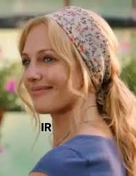 Meryem performing the character of Maria in "Annemin Yarasi" (My mothers  wounds)